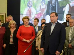 О важных датах и событиях минувшего мая и июня мы поговорили с Первым заместителем Председателя Комитета Государственной Думы по вопросам семьи, женщин и детей Ольгой Окуневой. 